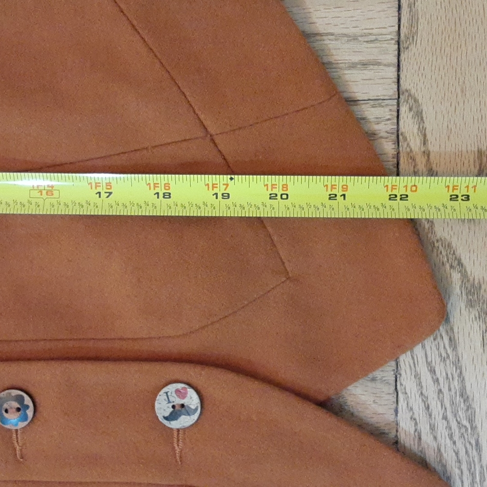 Finishing touches vest in burnt orange - Picture 16 of 16